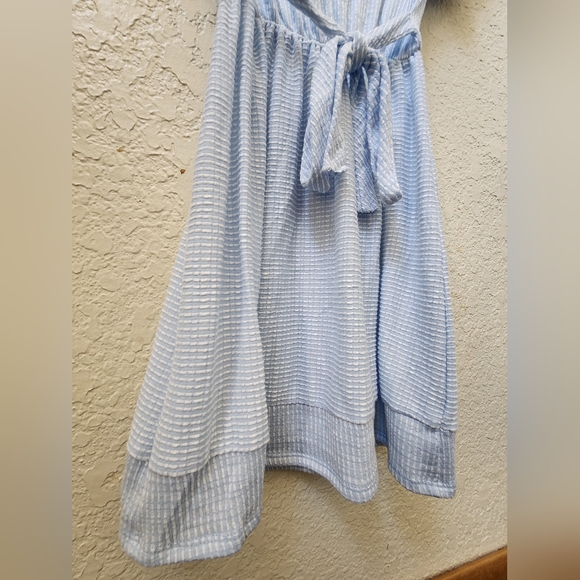 Caution to the wind dress, size Medium,  color blue - Picture 9 of 10